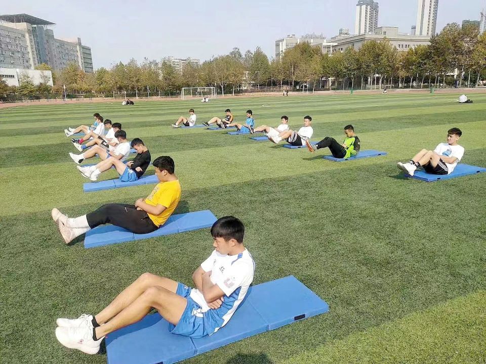 湛的球队, 重要检验与 湛的球队, 重要检验与