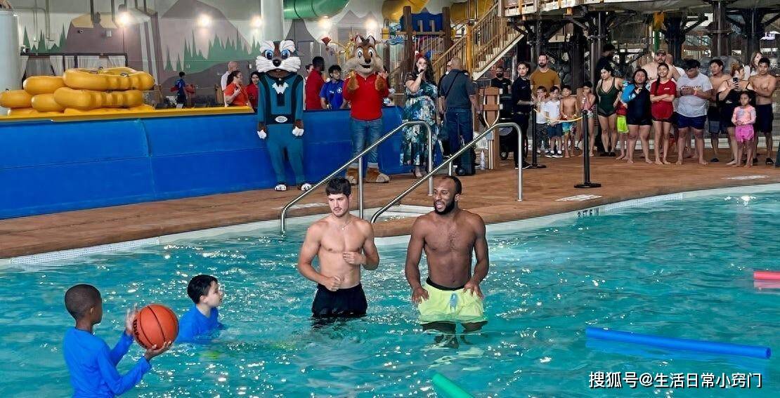 组合, 姆斯这类重, 掘金的一场