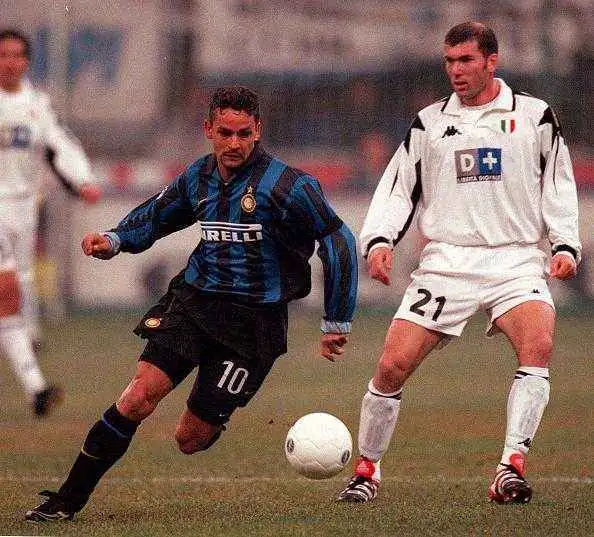 置又比较特, 评价巴乔与 置又比较特, 评价巴乔与